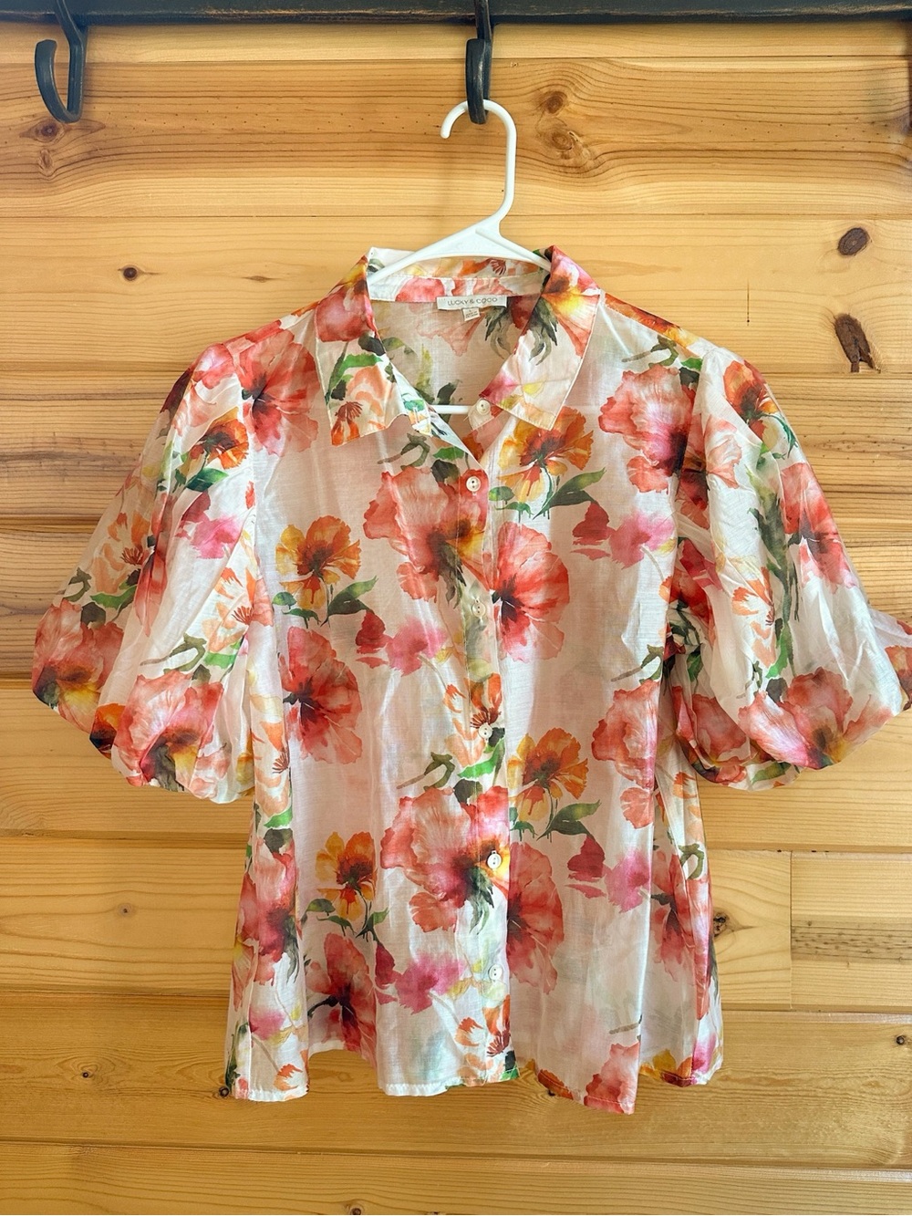 Floral Puff-Sleeve Button-Front Blouse - Pink/Coral Lucky & Coco size L
